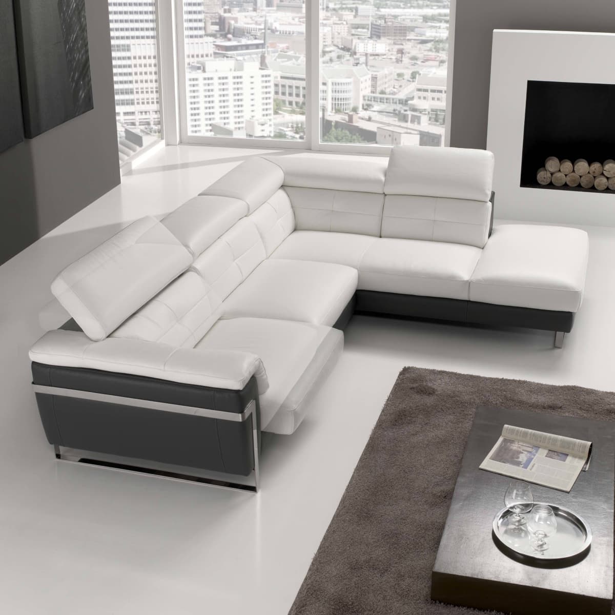 weisses italienisches Designersofa aus Leder oder Stoff für den Wohnbereich